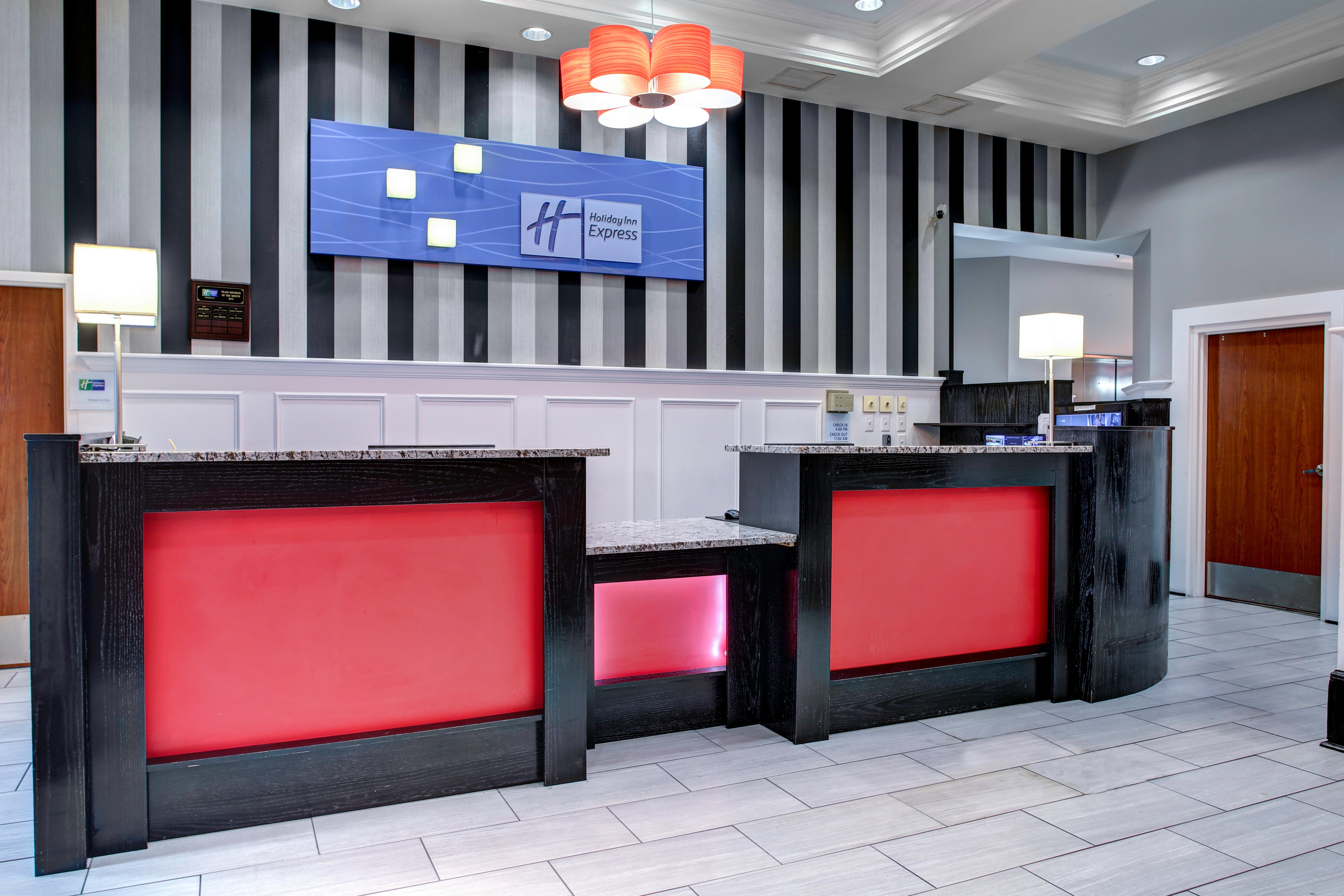 Holiday Inn Express Hotel & Suites Pittsburgh-South Side By Ihg Exterior photo
